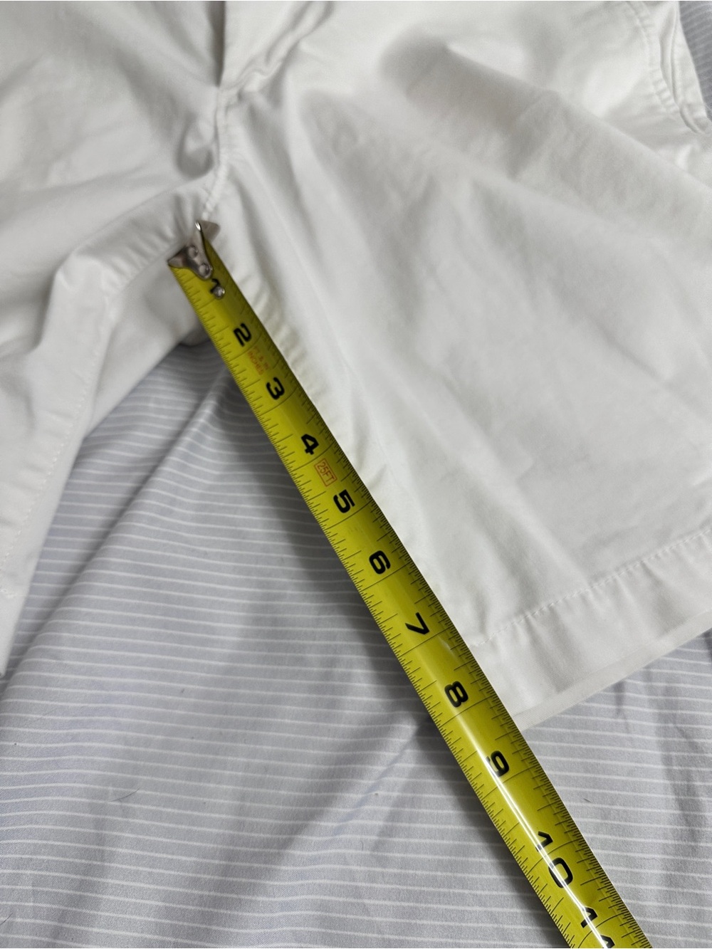 Express Men's Slim Shorts Size 33 - Picture 4 of 7